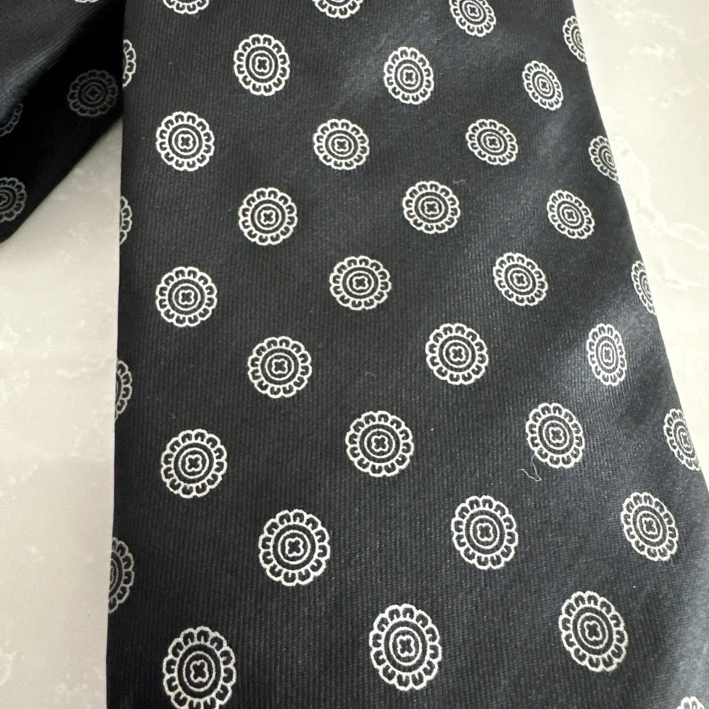 VTG Men's Harve Benard Print Silk Tie - Picture 2 of 4